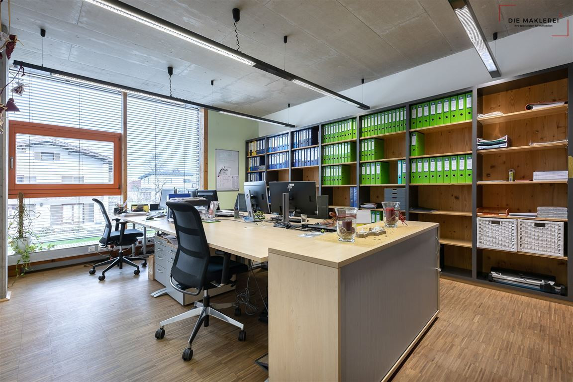Büro